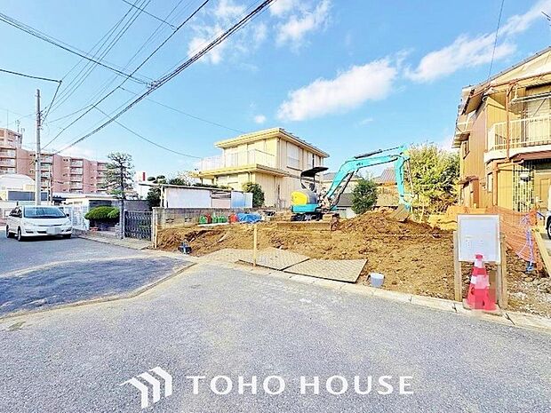 四季折々の変化を楽しめる心地よい場所。時間の経過と共に味わいが出る素敵な空間へ。