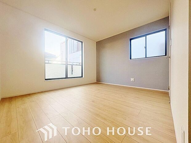 お家時間を穏やかに過ごせる寛ぎの空間です。居心地の良さを実感して頂けるお部屋となっております。