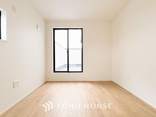 お子様の心と身体を見守る子供部屋として、小さな自立心を育むお部屋作りを見越してご覧下さい。