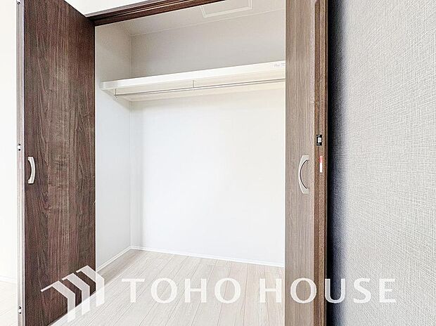 少しでも空いているスペースを収納にすることで、無駄のない空間を演出しております。