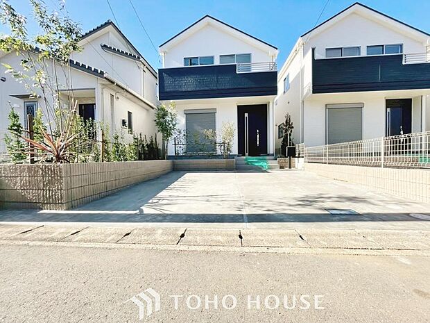 自転車やバイクなど、ゆとりのある敷地で置き場所に困ることはないでしょう。