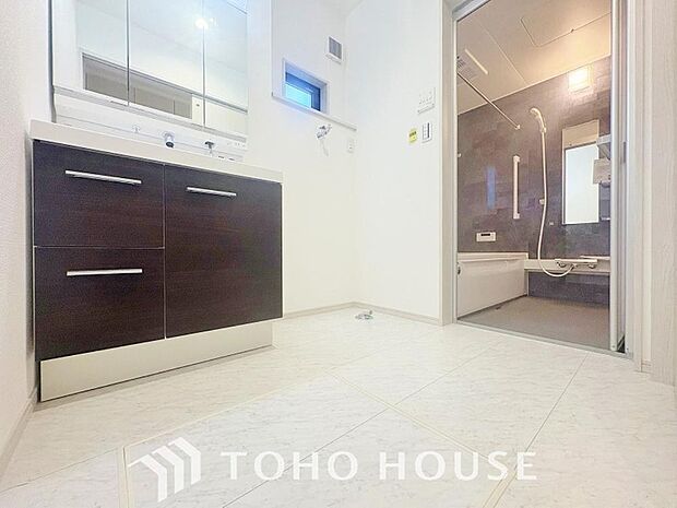 平日の朝であっても、落ち着きとくつろぎを感じられる。時間に余裕とゆとりを持たせます。