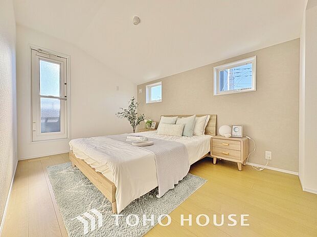 生活感を感じない空間では落ち着く事はできません。絶妙な雰囲気、配色、素材感を意識してコーディネート。