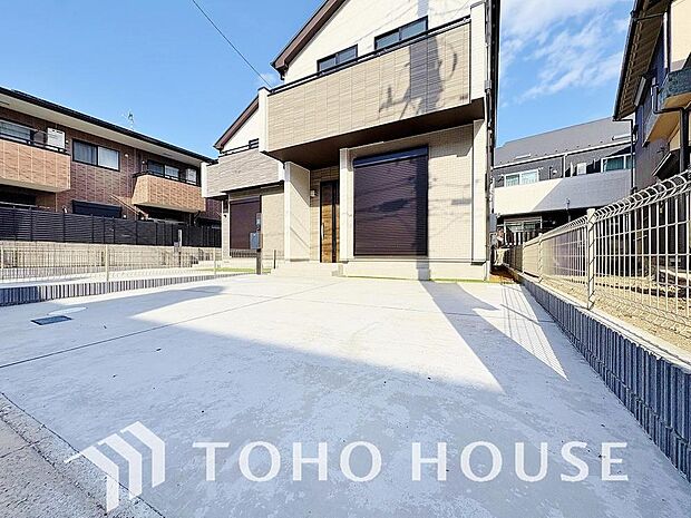 自転車やバイクなど、ゆとりのある敷地で置き場所に困ることはないでしょう。