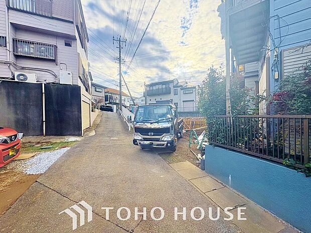 陽光に愛され、家族に包まれた本邸宅は、どんなに月日が経っても【オンリーワン】に輝き続けます。