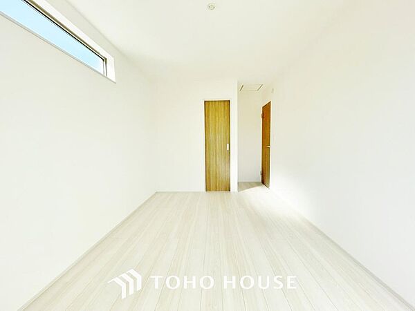 お家時間を穏やかに過ごせる寛ぎの空間です。居心地の良さを実感して頂けるお部屋となっております。