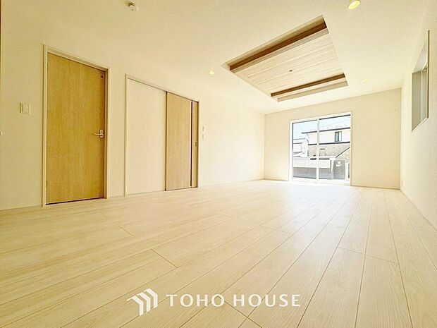 ホワイトナチュラルのテイストが、自然体で過ごせる心地良さを生み出しています。