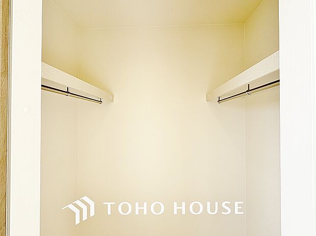 たっぷりと荷物が入るよう、ウォークインクローゼットを完備いたしました。