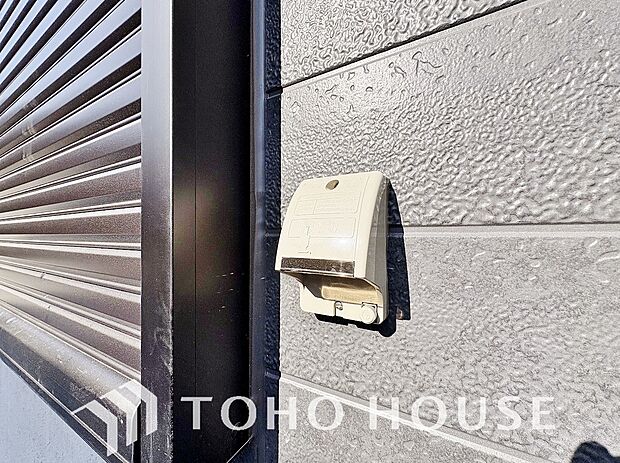 外部コンセント完備。イルミネーションや高圧洗浄機など、屋外で使用する電気機器への電源供給用コンセント