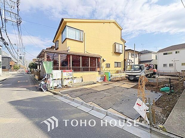 四季折々の変化を楽しめる心地よい場所。時間の経過と共に味わいが出る素敵な空間へ。