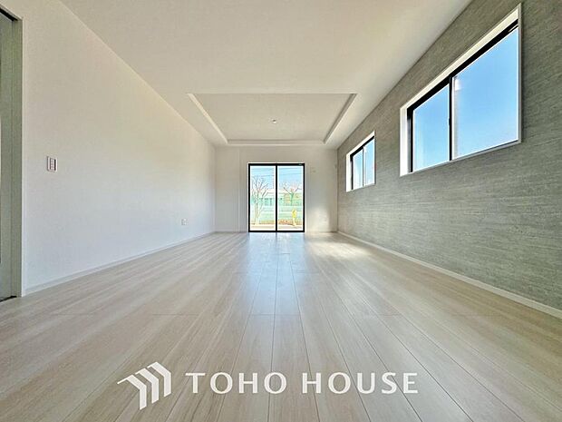 ここにはみんなが集い、食事と楽しい会話が始まる。そんな幸せを感じさせてくれる場所でありたい。