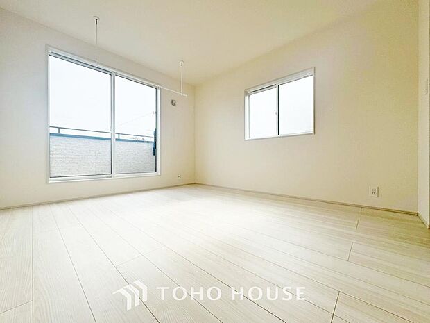 暖色系の照明は、心理的にも落ち着きを得られやすいそうです。