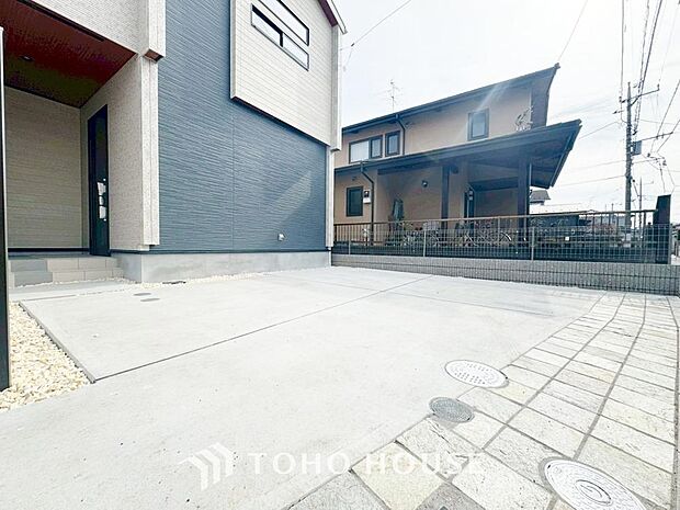 自転車やバイクなど、ゆとりのある敷地で置き場所に困ることはないでしょう。