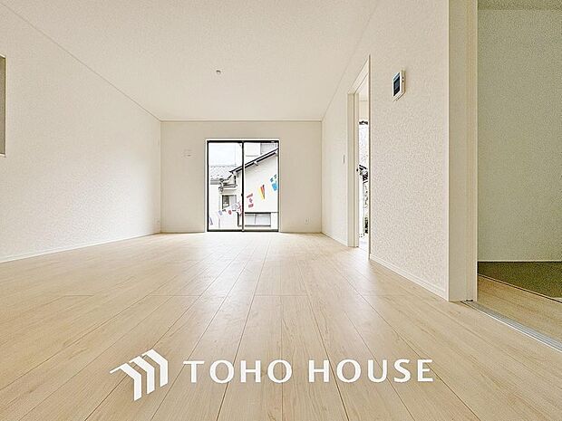 家は、ただ生活する場ではなく、笑顔の毎日、安らぎの日々のために、暮らしを愉しく、快適にする場所。