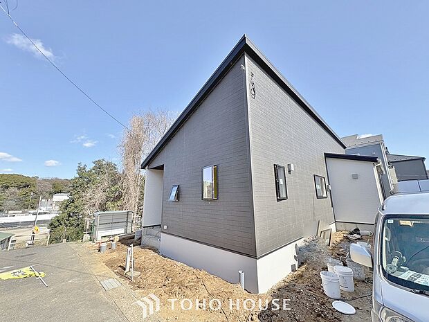 物件の陽当りや通風、周辺環境や街並みなど、資料には掲載していない情報をぜひ現地でご確認ください。