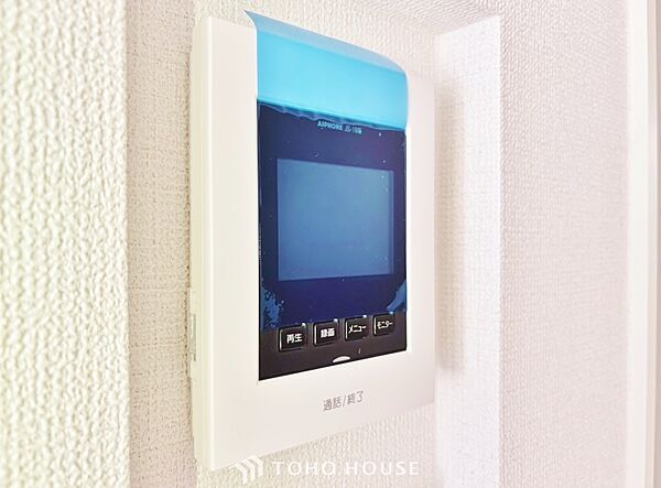 見える安心をカタチにしました。誰が来てもわかる様にモニター付きインターホンを設置。