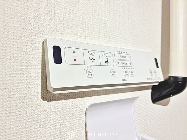 温水洗浄便座は日本が誇るトイレ文化のひとつです。各家庭にも当たり前になりつつある設備のひとつです。