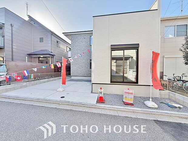 陽光に愛され、家族に包まれた本邸宅は、どんなに月日が経っても【オンリーワン】に輝き続けます。
