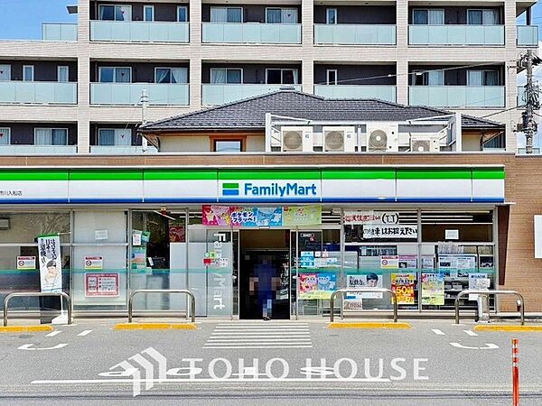 ファミリーマート市川入船店