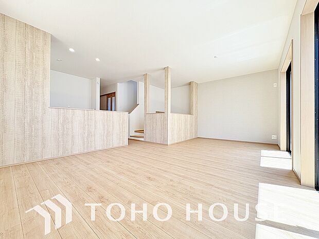 家族皆が集まる場所だからこそ、一番明るく使い勝手のいい空間に仕上げております。