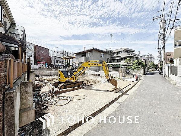 豊かな陽光に照らしだされる素敵な空間。季節を問わず華やいだ素敵な風景をお楽しみいただけます。