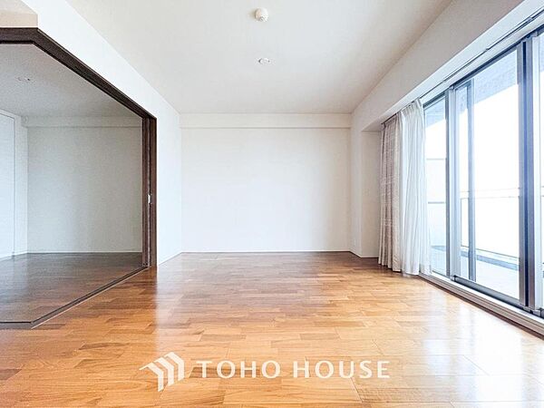 家は、ただ生活する場ではなく、笑顔の毎日、安らぎの日々のために、暮らしを愉しく、快適にする場所。