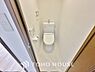 トイレ：トイレには快適な温水洗浄便座付