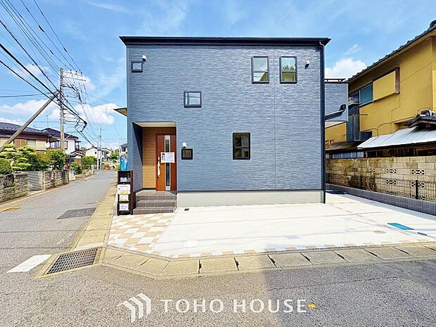 四季折々の変化を楽しめる心地よい場所。時間の経過と共に味わいが出る素敵な空間へ。