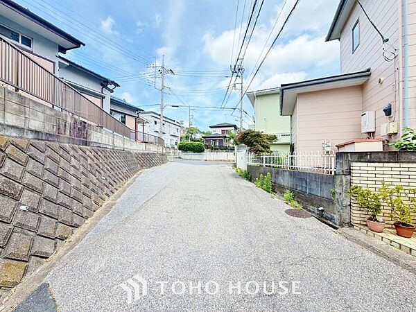 やわらかな陽光が差し込む、穏やかな住環境。理想の住まいづくりが叶います。