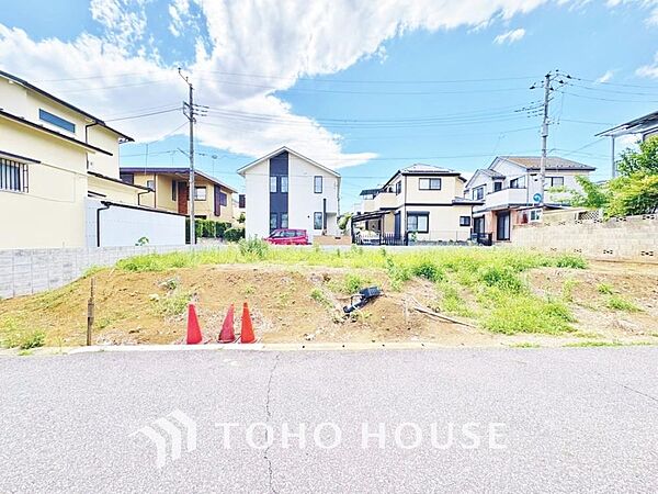 季節感を演出する多彩な樹木と豊かな彩りが重なり、心地よい場所となることでしょう。