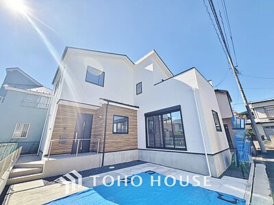 外観:住まいの本質の部分から、住み心地や安全性を見つめ直しました。 外観:住まいの本質の部分から、住み心地や安全性を見つめ直しました。
