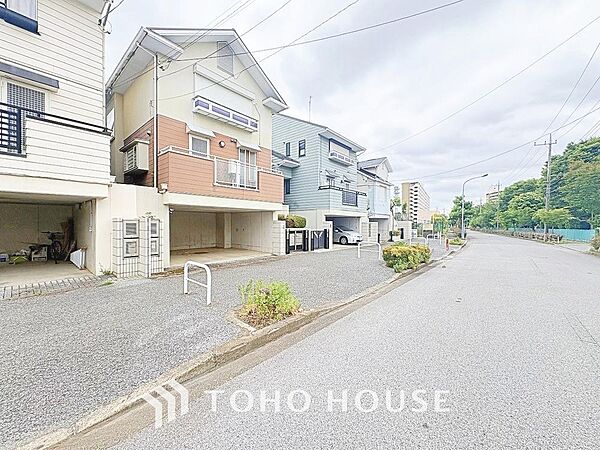 毎日の何気ないいってきます、ただいまに幸せを感じられる、そんな住まいのもっと先へ。