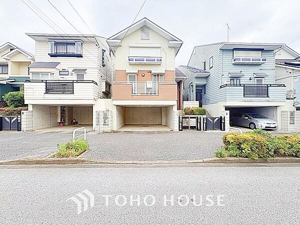 おしゃれな雰囲気や自然の潤い、親しみやすさといった個性を、街に新たな価値を齎し続けることでしょう。