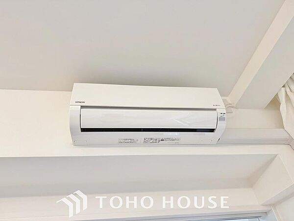 エアコンは空気を汚さず場所も取らないので、お部屋を広く使えます。設置工事などの初期費用がカットできるのは嬉しいですね。