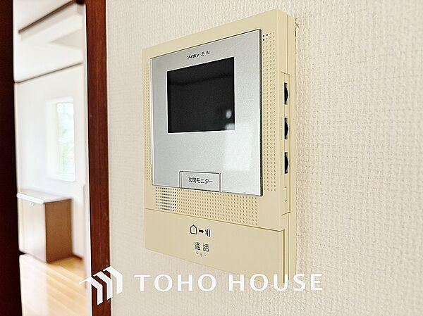 見える安心をカタチにしました。誰が来てもわかる様にモニター付きインターホンを設置。