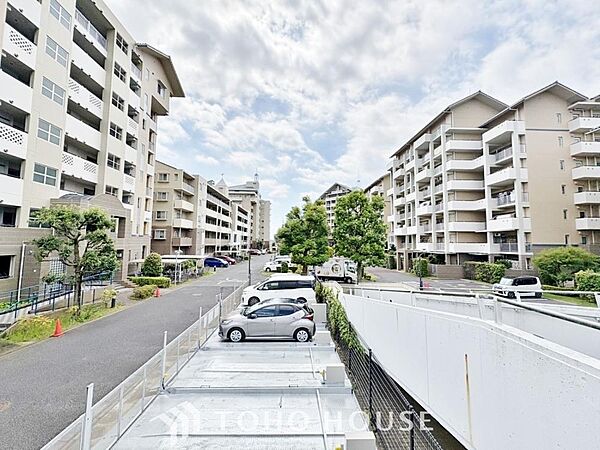 笑顔が溢れ、会話が弾む豊かな時を過ごすことができる空間でお住まいになった幸せをかみしめてください。