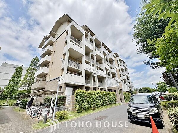 建物の居住性に拘った邸宅は、「落ち着き」と「安らぎ」と「快適」を実現してくれます。