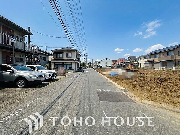「心行くままに」帰宅途中にショッピングやカフェを楽しんだり、利便性の良いこの地の生活は人々を魅了します。季節の流れを感じ、ゆったりとした一時を。時間の流れを取戻し、休日はスローライフを。