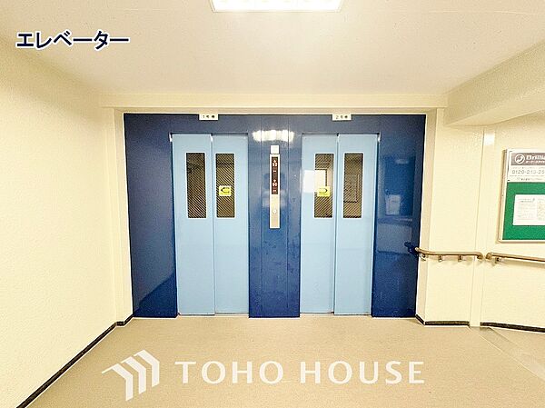重い荷物などがある際やお子様をベビーカーで運ぶとき等に大変便利です。足腰の悪い方には欲しい設備です。
