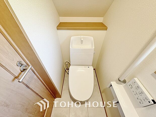 お掃除もラクラクな節水型トイレを設置