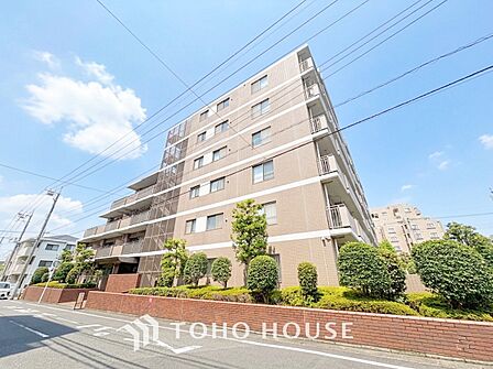 毎日の何気ないいってきます、ただいまに幸せを感じられる、そんな住まいのもっと先へ。