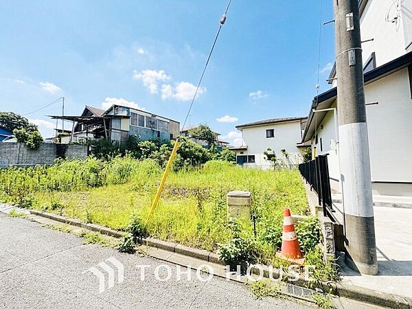 四季折々の変化を楽しめる心地よい場所。時間の経過と共に味わいが出る素敵な空間へ