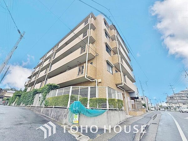 毎日の何気ないいってきます、ただいまに幸せを感じられる、そんな住まいのもっと先へ。
