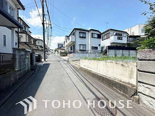 やわらかな陽光が差し込む、穏やかな住環境。理想の住まいづくりが叶います。