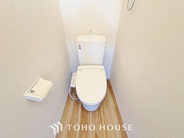 お掃除もラクラクな節水型トイレを設置