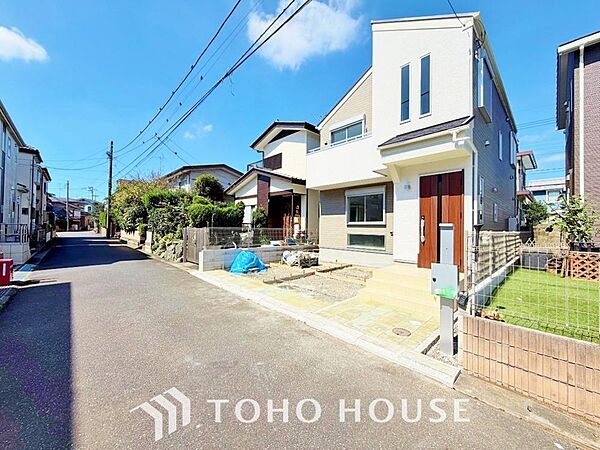 お客様の求める本当の“住み心地”とは何なのか。そのための一手間一工夫を惜しみません。街並みや周辺の環境に呼応しながら、美しく、そして毎日の暮らし。