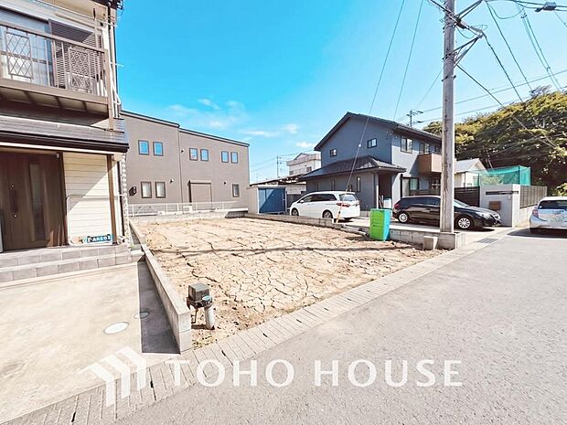 「日常を忘れて」忙しく過ぎゆく日常を置き去るほど、ゆったりした時間が流れる環境です。「快適」は「家」と「街」と「環境」が調和した時に訪れるのだと改めて感じさせてくれます。