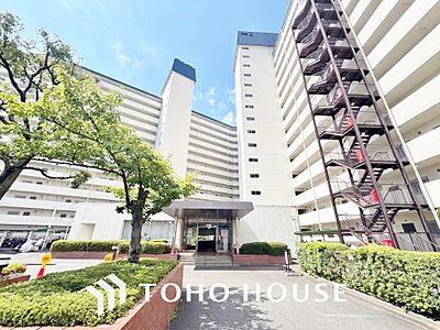 外観:「飾りすぎない場所」快適に過ごす条件は、一人ひとり違います。居住していく中でオーナー様だけの「マイホーム」に創り上げて下さい。 外観:「飾りすぎない場所」快適に過ごす条件は、一人ひとり違います。居住していく中でオーナー様だけの「マイホーム」に創り上げて下さい。