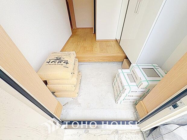 「ただいま。」「おかえり。」。新居で交わす家族同士の何気ないやり取りがただ何となく嬉しいんです。自分のお家を手に入れた事の喜びが感じられるお客様からの素敵なエピソードです。