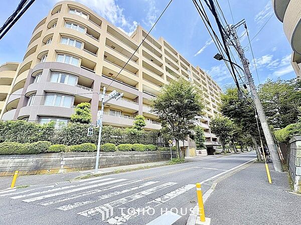 ここに住むからこそ意味がある。そんな特別感に浸りながら、毎日をお過ごしいただきたい。